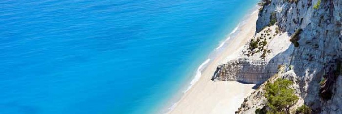 Οι Εγκρεμνοί ανάμεσα στις ελληνικές παραλίες που ξεχωρίζουν για το 2016